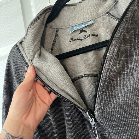 Tommy Bahama Sweater Mens Medium Gray 1/4 Quarter Zip Reversible Pullover Golf - Picture 4 of 5